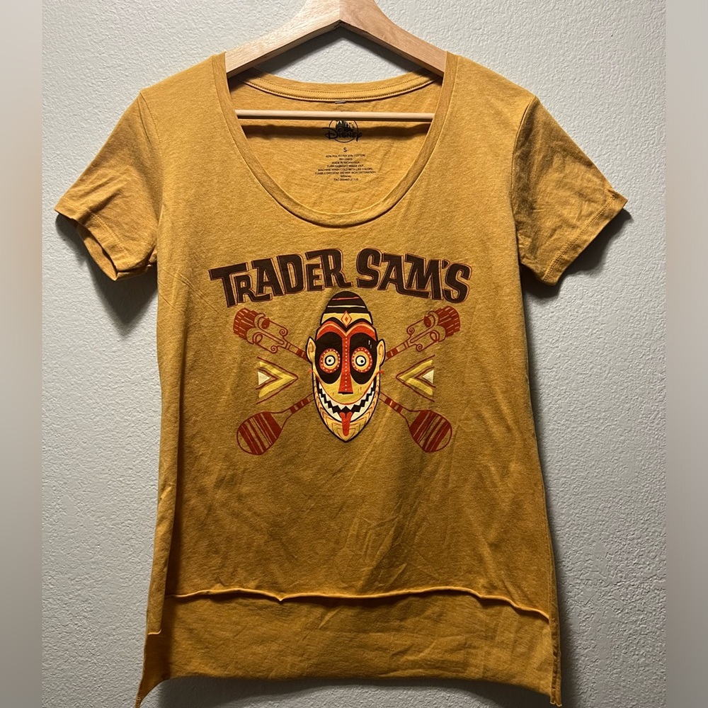 Disney Trader Joe’s T-Shirt. Women’s Size Small. Good condition.